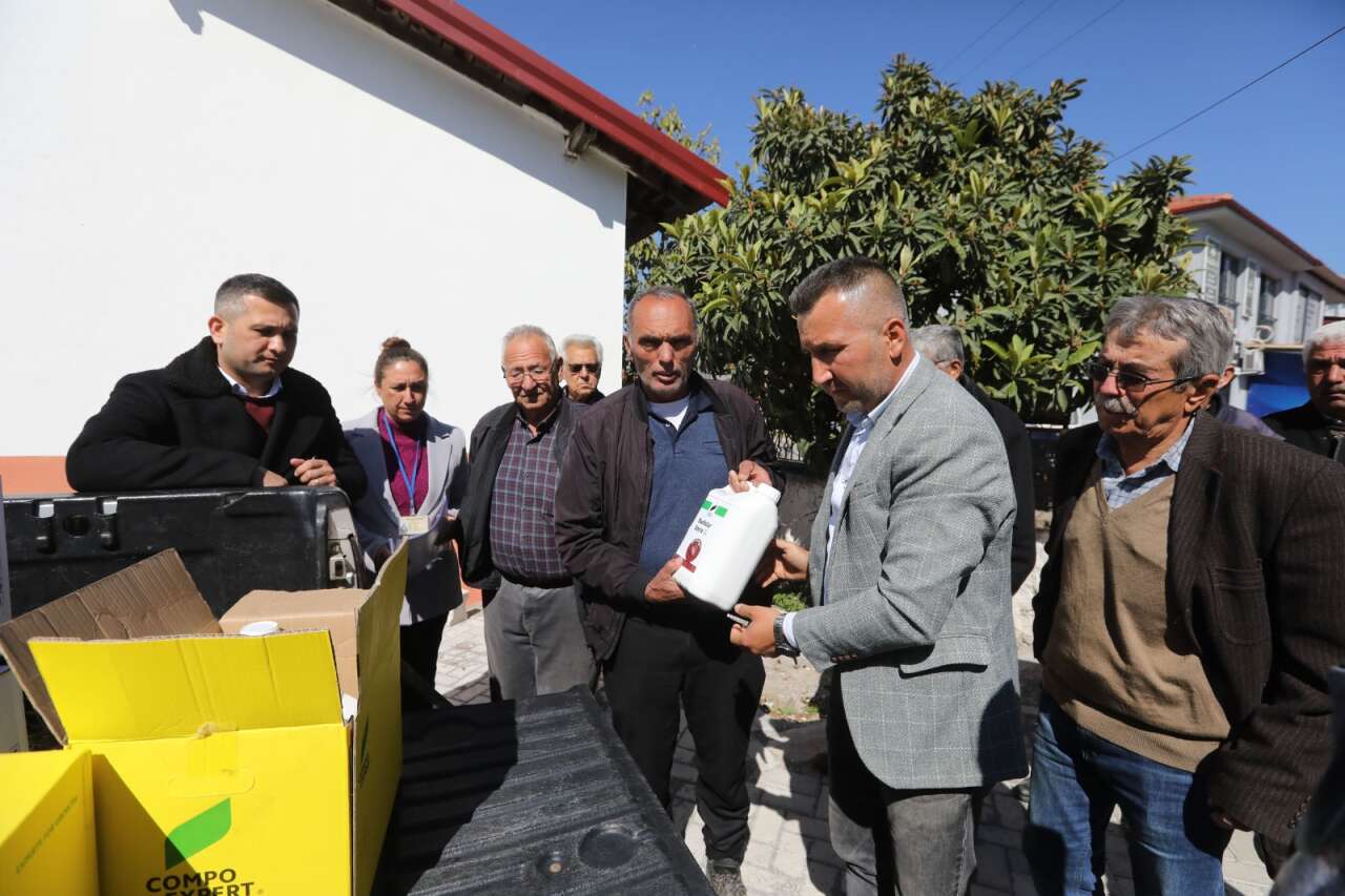 Muğla Büyükşehir'den Tarıma Büyük Destek: Binlerce Üreticiye Fidan, Yem ve Ekipman 5